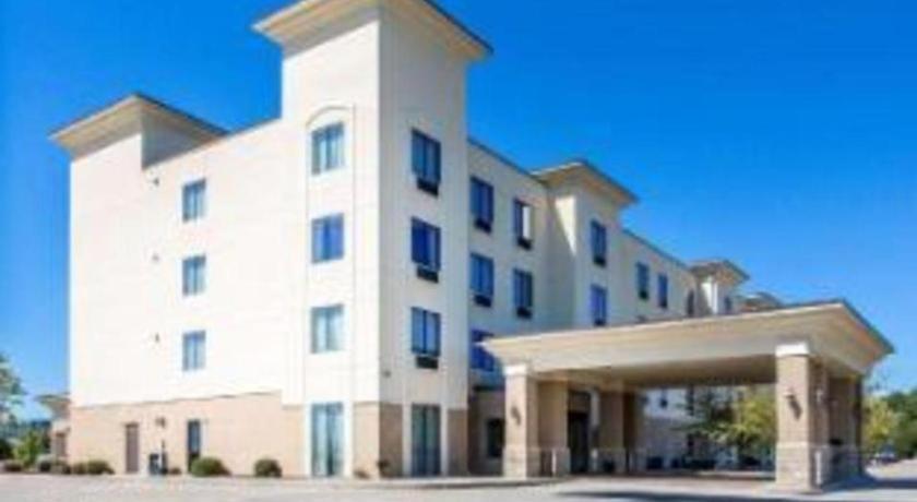 Comfort Inn & Suites Медисънвил Екстериор снимка